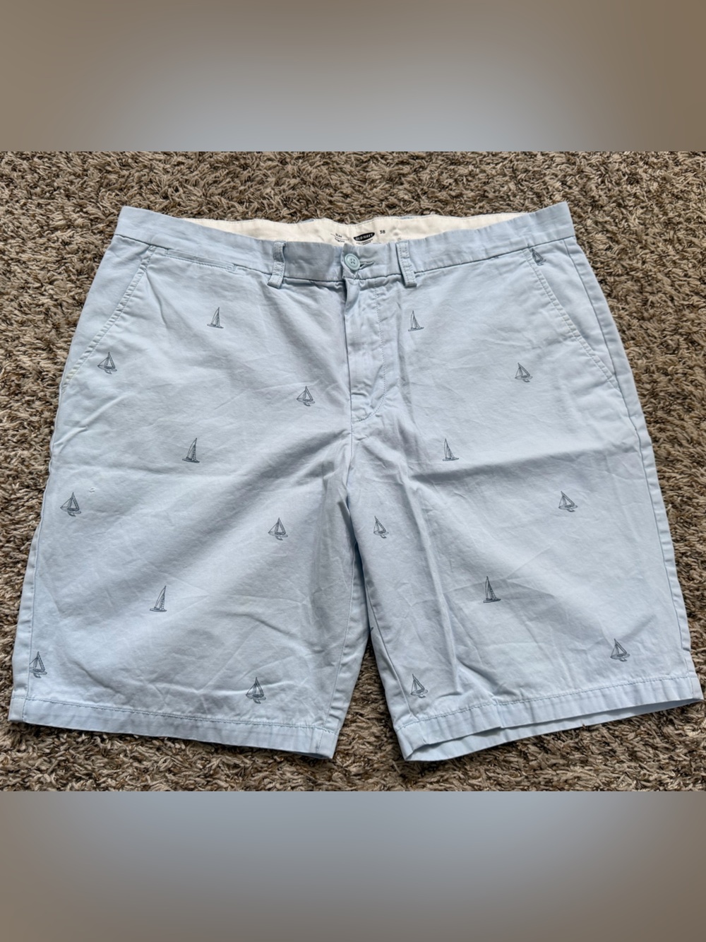 Old Navy Light Blue Embroidered Sailboat Flat-Front Men’s Shorts